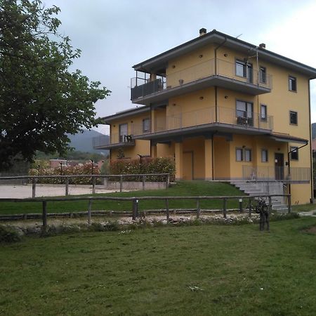 Il Boscaiolo Affittacamere Preturo Экстерьер фото